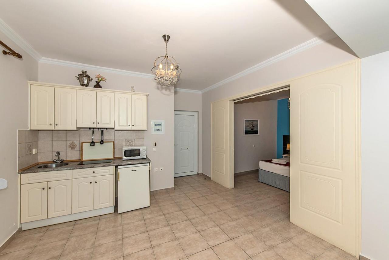 Andretina Sea View Apartments Циливи Экстерьер фото