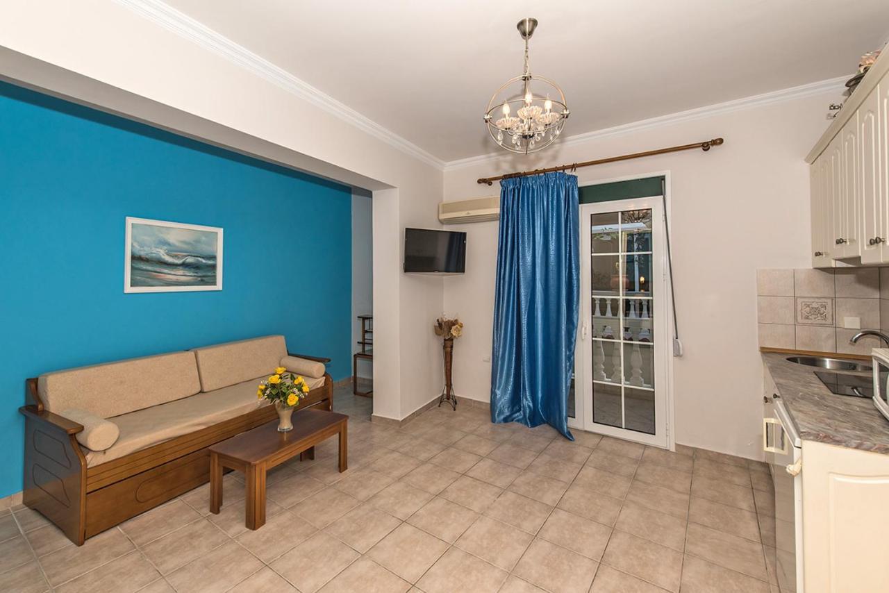 Andretina Sea View Apartments Циливи Экстерьер фото