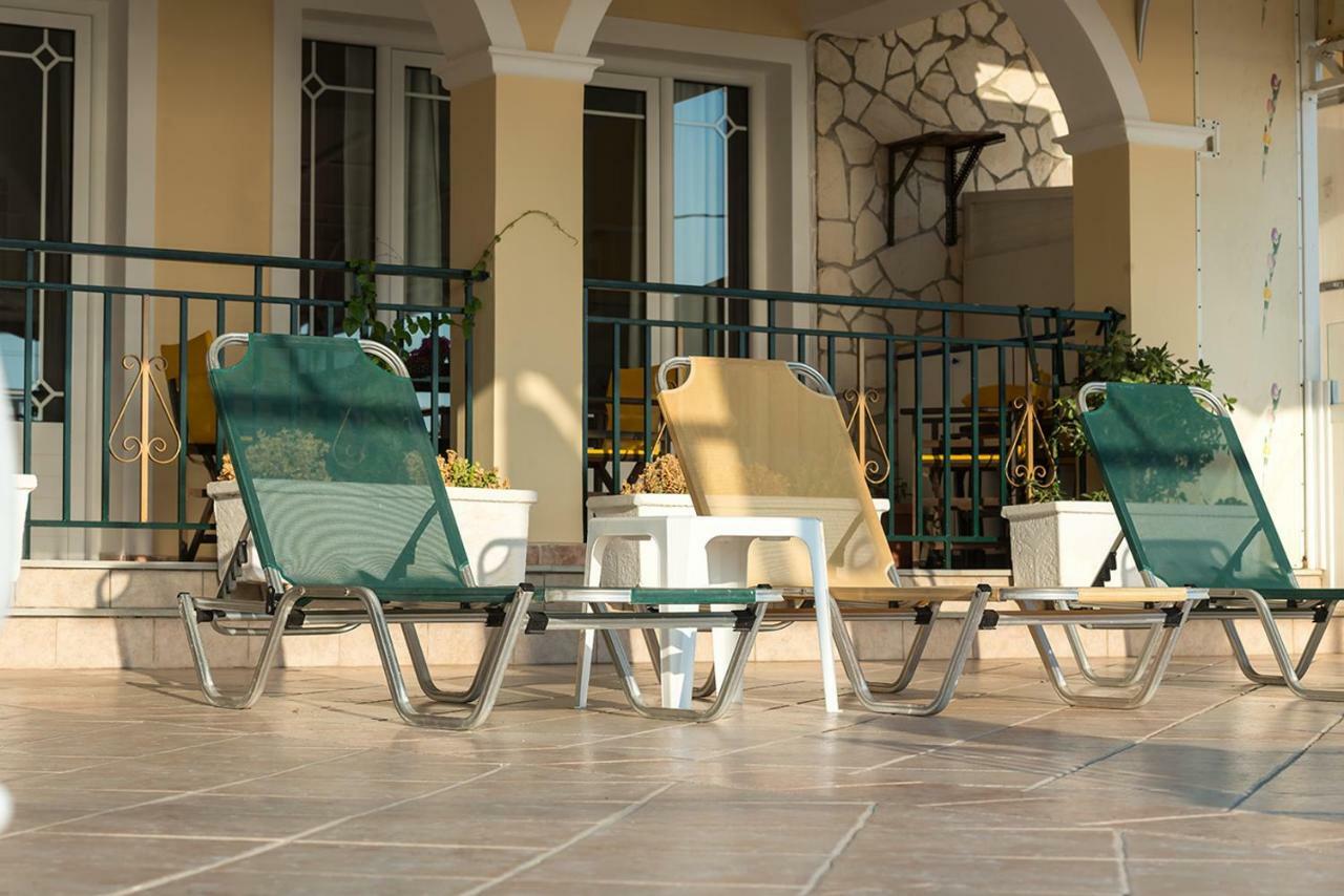 Andretina Sea View Apartments Циливи Экстерьер фото